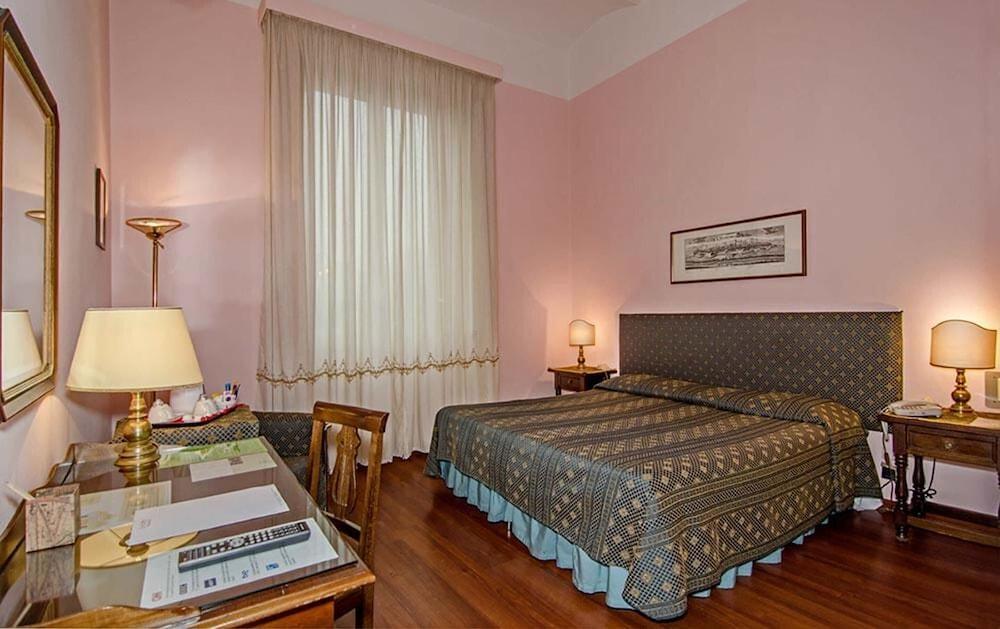 Hotel Rex Лукка Екстер'єр фото