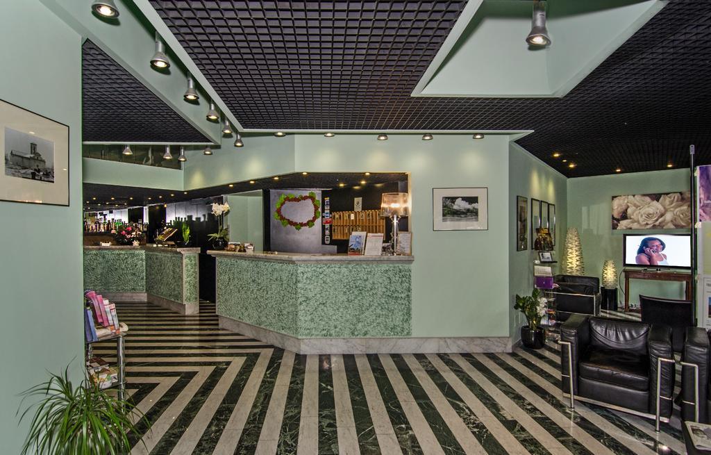 Hotel Rex Лукка Екстер'єр фото